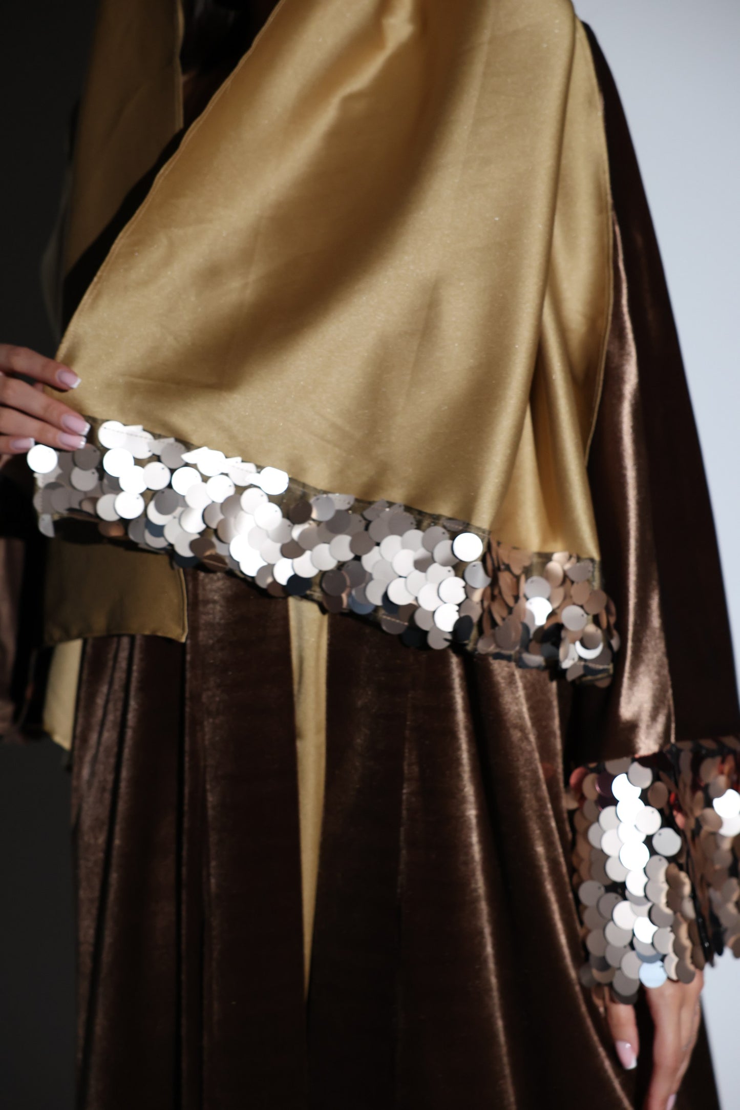 Zainab Velvet Abaya Set With Glitter