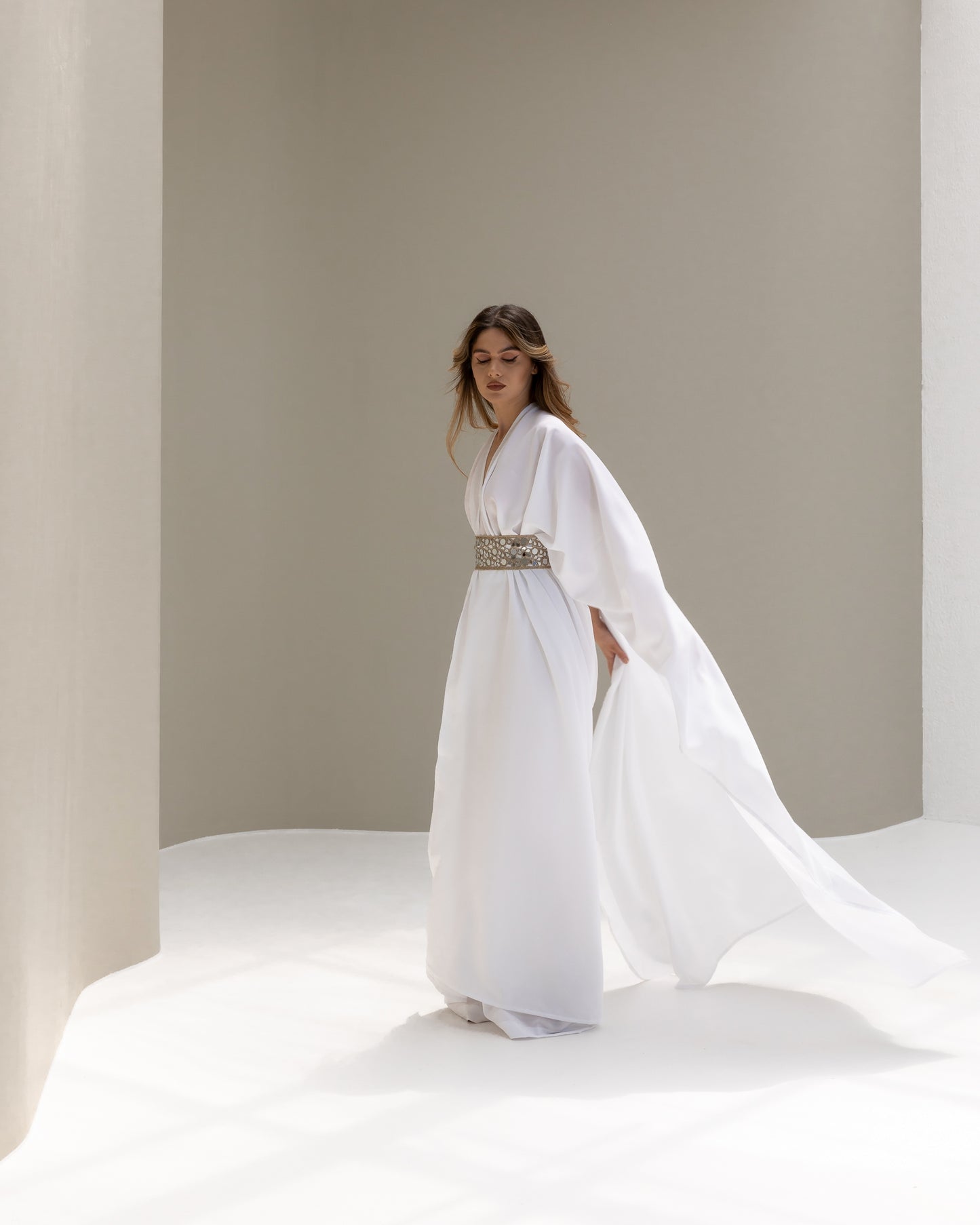 Arabella White Kaftan Abaya 3 Piece Set SS25-26